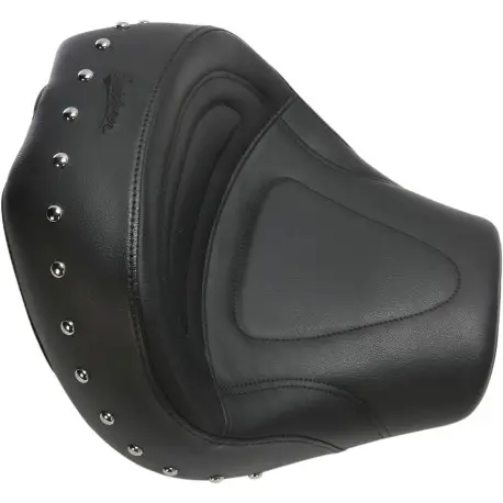 Prix Promo Selle SADDLEMEN Confort Renegade Deluxe clouté YAMAHA XV 1600 XV 1700 ROAD STAR / MIDNIGHT / WILD STAR
