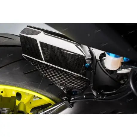 Soldes Garde boue arrière LIGHTECH carbone brillant YAMAHA MT-09 MT-09 TRACER 2013-2023