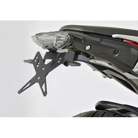 Must-Have Support de plaque PROTECH X-SHAPE YAMAHA 700 TRACER 2016-2023